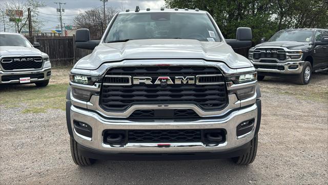 2026 RAM Ram 5500 Chassis Cab RAM 5500 TRADESMAN CHASSIS CREW CAB 4X4 84 CA
