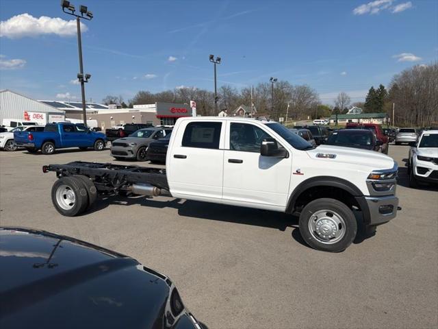 2026 RAM Ram 5500 Chassis Cab RAM 5500 TRADESMAN CHASSIS CREW CAB 4X4 84 CA