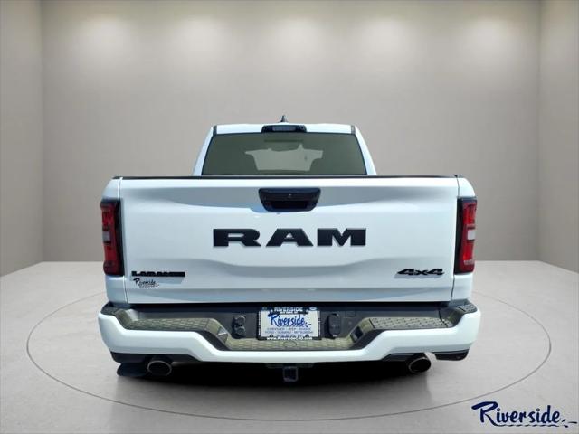 2026 Ram 1500 Laramie Crew Cab 4x4 5'7" Box