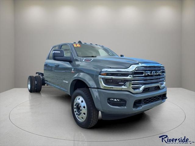 2026 RAM Ram 5500 Chassis Cab RAM 5500 BIG HORN CHASSIS CREW CAB 4X4 60 CA