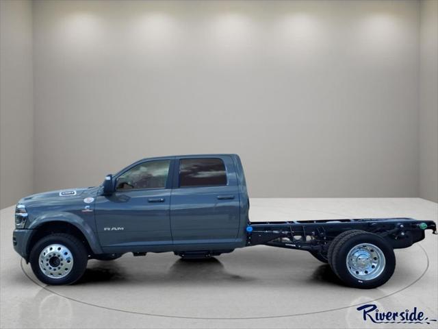 2026 RAM Ram 5500 Chassis Cab RAM 5500 BIG HORN CHASSIS CREW CAB 4X4 60 CA