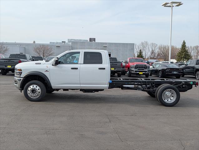 2026 RAM Ram 5500 Chassis Cab RAM 5500 TRADESMAN CHASSIS CREW CAB 4X4 84 CA