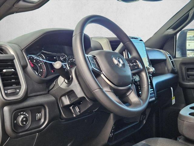 2026 RAM Ram 2500 RAM 2500 BLACK EXPRESS CREW CAB 4X4 64 BOX