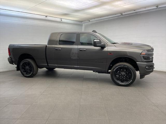 2026 RAM Ram 3500 RAM 3500 LARAMIE MEGA CAB 4X4 64 BOX 2026 RAM Ram 3500 RAM 3500 LARAMIE MEGA CAB 4X4 64 BOX