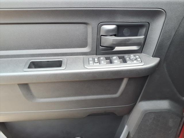 2026 RAM 2500 RAM 2500 BLACK EXPRESS CREW CAB 4X4 64 BOX