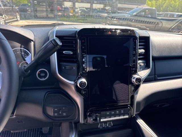 2026 Ram 3500 Big Horn Crew Cab 4x4 6'4" Box