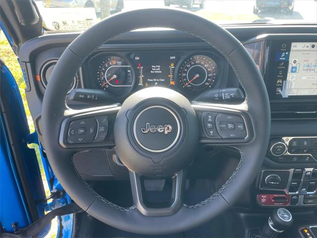 2026 Jeep Gladiator Sport