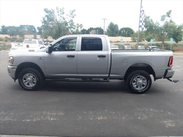 2026 Ram 3500 Tradesman Crew Cab 4x4 64 Box