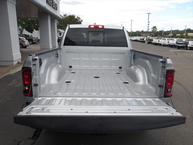 2026 Ram 3500 Tradesman Crew Cab 4x4 64 Box