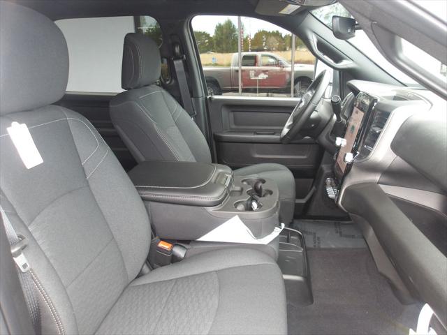 2026 Ram 3500 Tradesman Crew Cab 4x4 64 Box