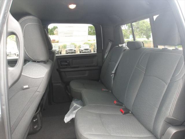 2026 Ram 3500 Tradesman Crew Cab 4x4 64 Box