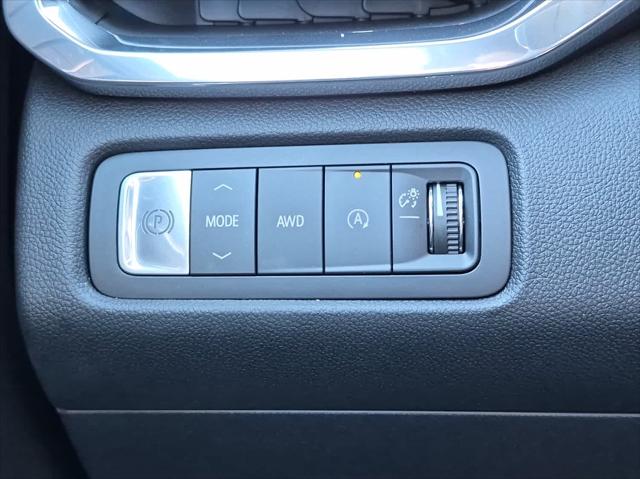 2026 GMC Acadia Denali AWD