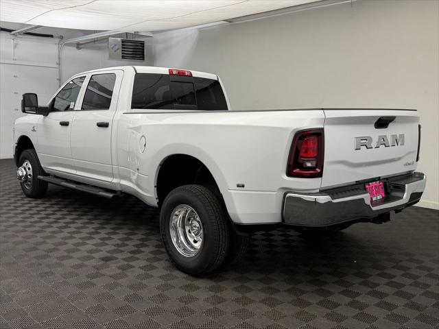 2026 RAM Ram 3500 RAM 3500 TRADESMAN CREW CAB 4X4 8 BOX