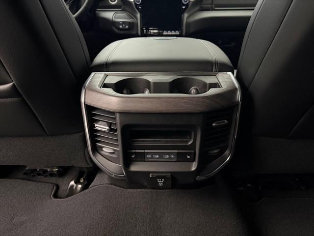2026 Ram 3500 Laramie Crew Cab 4x4 8' Box