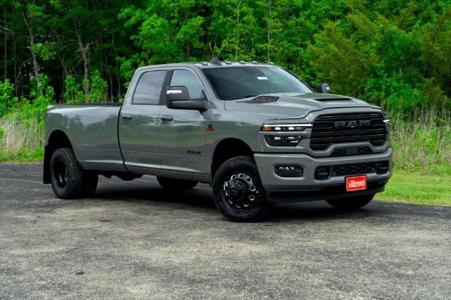 2026 RAM Ram 3500 RAM 3500 LARAMIE CREW CAB 4X4 8 BOX