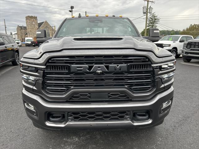 2026 RAM Ram 3500 RAM 3500 LARAMIE CREW CAB 4X4 8 BOX