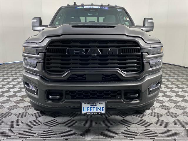 2026 RAM Ram 2500 RAM 2500 BLACK EXPRESS CREW CAB 4X4 8 BOX