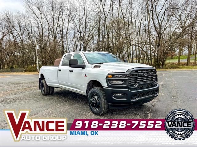 2026 RAM Ram 3500 RAM 3500 TRADESMAN CREW CAB 4X4 8 BOX