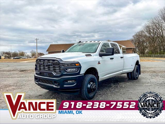 2026 RAM Ram 3500 RAM 3500 TRADESMAN CREW CAB 4X4 8 BOX