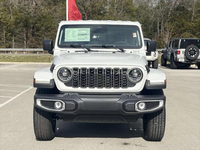2026 Jeep Gladiator GLADIATOR SAHARA 4X4