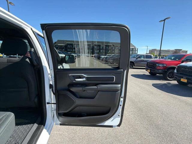 2026 Ram 1500 Big Horn Crew Cab 4x4 6'4" Box