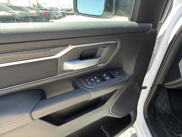 2026 Ram 1500 Big Horn Crew Cab 4x4 6'4" Box