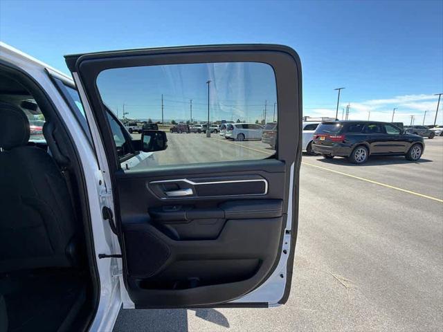 2026 Ram 1500 Big Horn Crew Cab 4x4 6'4" Box
