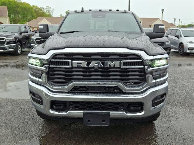 2026 RAM Ram 2500 RAM 2500 TRADESMAN CREW CAB 4X4 64 BOX 2026 RAM Ram 2500 RAM 2500 TRADESMAN CREW CAB 4X4 64 BOX
