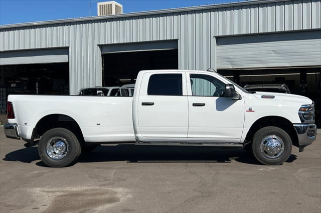 2026 RAM Ram 3500 RAM 3500 TRADESMAN CREW CAB 4X4 8 BOX 2026 RAM Ram 3500 RAM 3500 TRADESMAN CREW CAB 4X4 8 BOX