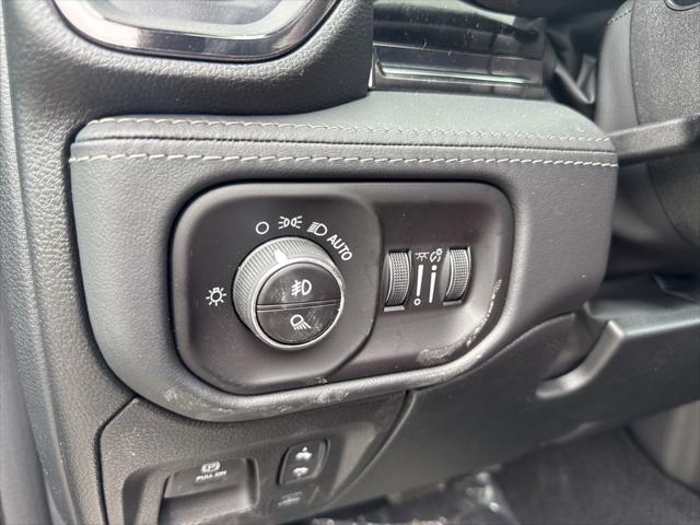 2026 Ram 1500 Limited Crew Cab 4x4 5'7" Box