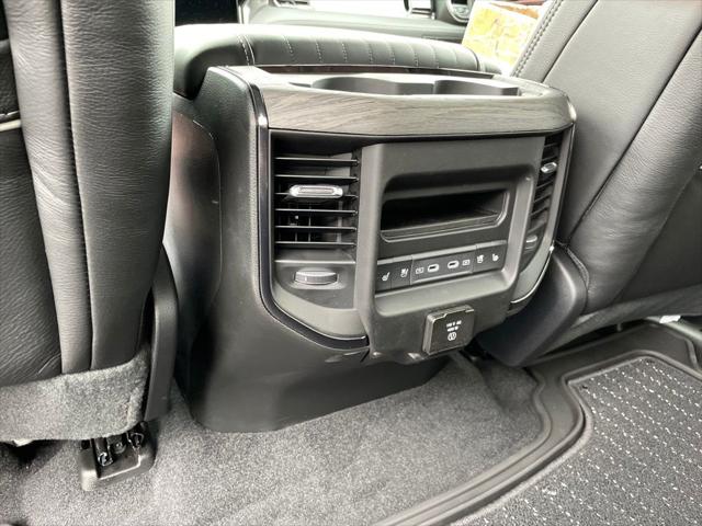 2026 Ram 1500 Limited Crew Cab 4x4 5'7" Box