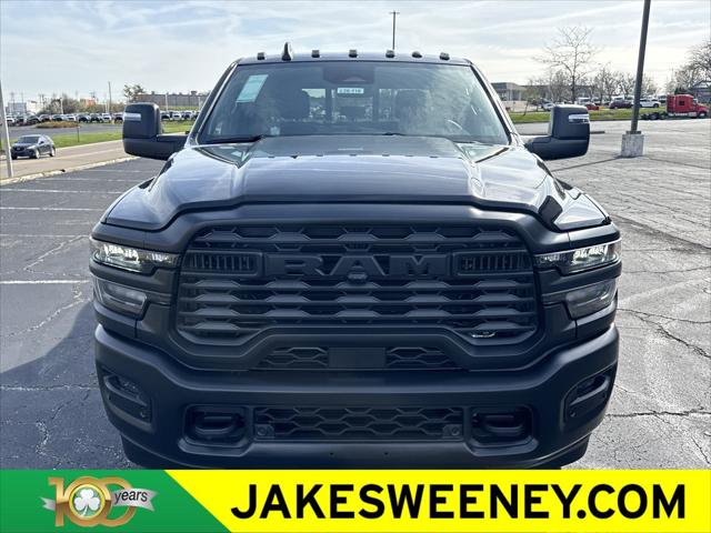 2026 RAM Ram 3500 RAM 3500 TRADESMAN CREW CAB 4X4 8 BOX