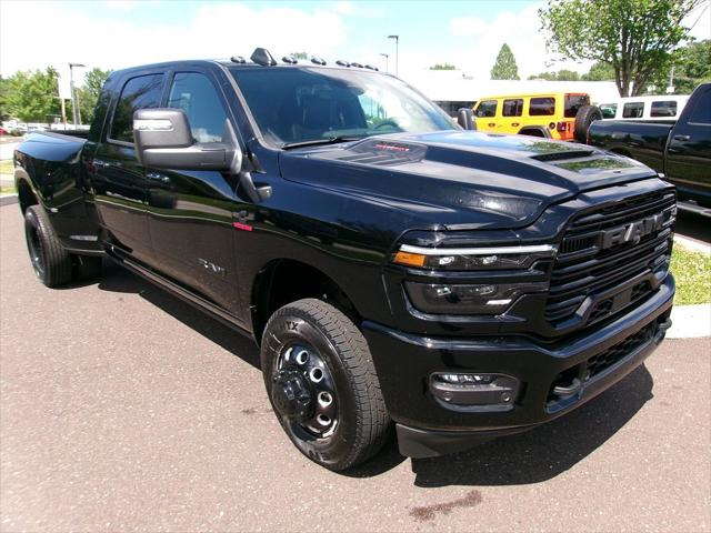 2026 RAM Ram 3500 RAM 3500 LARAMIE MEGA CAB 4X4 64 BOX 2026 RAM Ram 3500 RAM 3500 LARAMIE MEGA CAB 4X4 64 BOX