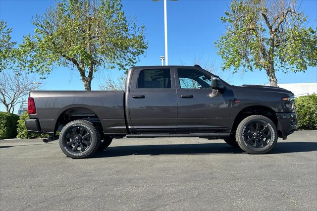 2026 RAM Ram 2500 RAM 2500 BLACK EXPRESS CREW CAB 4X4 64 BOX