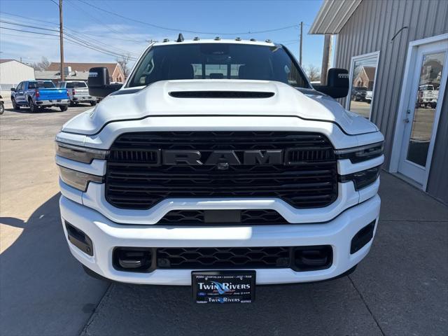 2026 Ram 3500 Laramie Crew Cab 4x4 8' Box