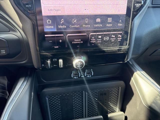 2026 Ram 3500 Laramie Crew Cab 4x4 8' Box