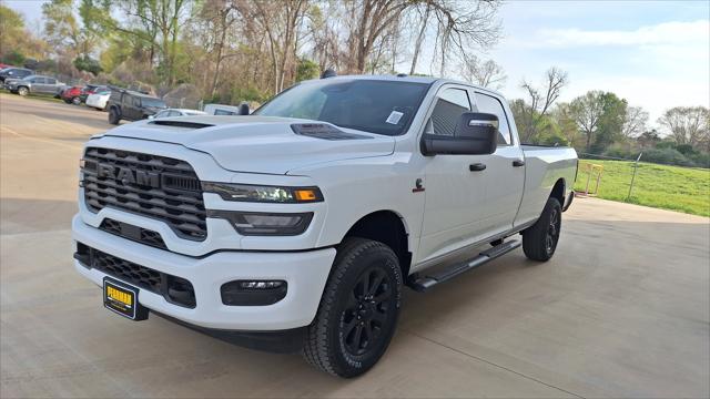 2026 RAM Ram 2500 RAM 2500 BLACK EXPRESS CREW CAB 4X4 8 BOX