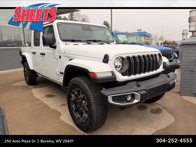 2026 Jeep Gladiator GLADIATOR SAHARA 4X4
