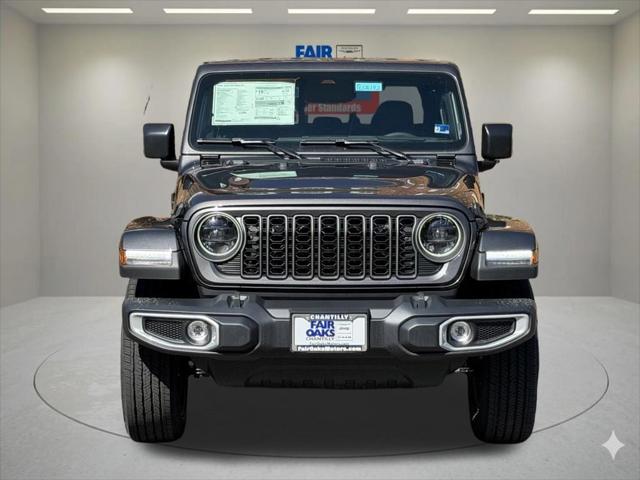 2026 Jeep Gladiator GLADIATOR SAHARA 4X4