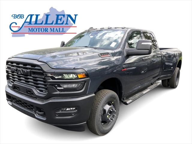 2026 RAM Ram 3500 RAM 3500 TRADESMAN CREW CAB 4X4 8 BOX