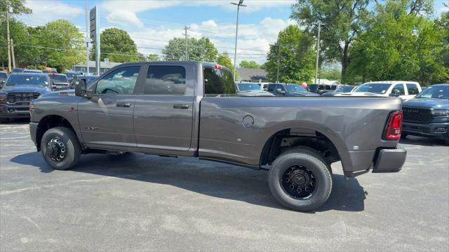 2026 Ram 3500 Big Horn Crew Cab 4x4 8' Box