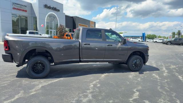 2026 Ram 3500 Big Horn Crew Cab 4x4 8' Box
