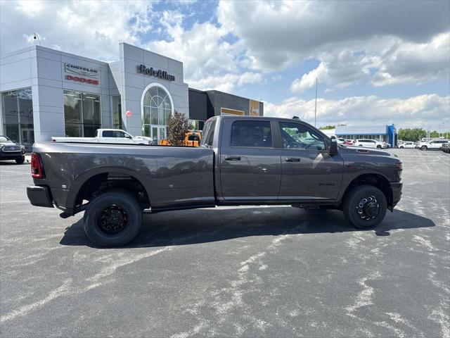2026 Ram 3500 Big Horn Crew Cab 4x4 8' Box