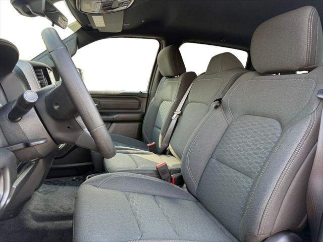 2026 Ram 1500 Warlock Crew Cab 4x4 5'7" Box