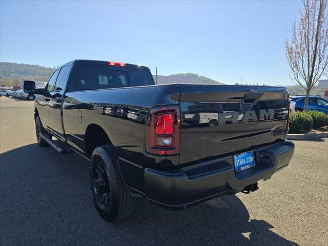 2026 RAM Ram 3500 RAM 3500 TRADESMAN CREW CAB 4X4 8 BOX