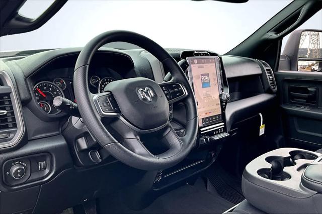 2026 RAM Ram 2500 RAM 2500 TRADESMAN CREW CAB 4X4 64 BOX