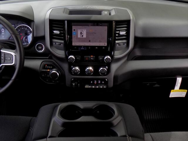 2026 Ram 1500 Warlock Crew Cab 4x4 5'7" Box