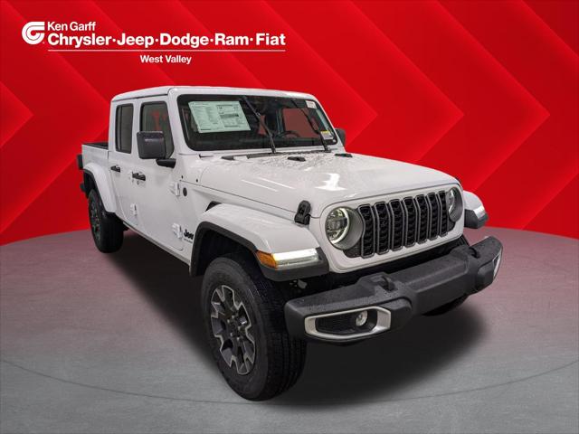 2026 Jeep Gladiator GLADIATOR SAHARA 4X4