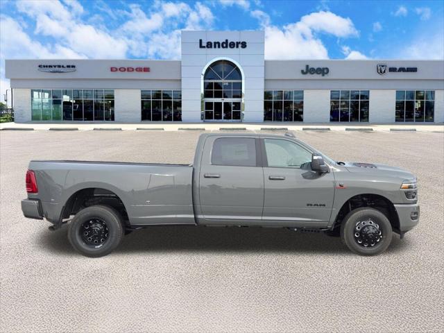 2026 RAM Ram 3500 RAM 3500 LARAMIE CREW CAB 4X4 8 BOX