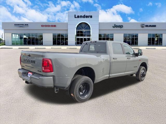 2026 RAM Ram 3500 RAM 3500 LARAMIE CREW CAB 4X4 8 BOX